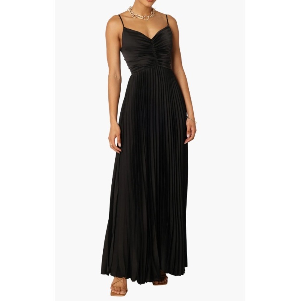NWT PETAL & PUP Naira Pleated Maxi Dress In Black Women Size 4 Formal Party Gala